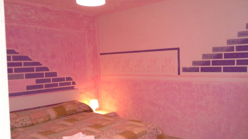 Tropical Bed&Breakfast ลุคคา ภายนอก รูปภาพ