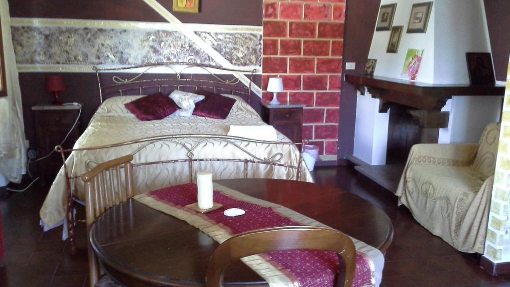 Tropical Bed&Breakfast ลุคคา ภายนอก รูปภาพ